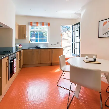 بيت للعطل Holidays Daisy House